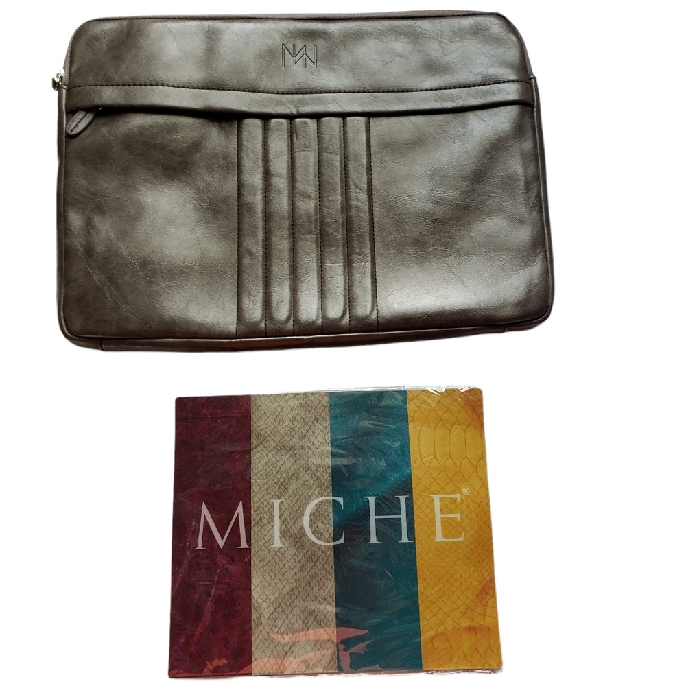 Miche Laptop Bag Sleeve Grey Gray New in Package Mousepad  13" to 15" Stylish